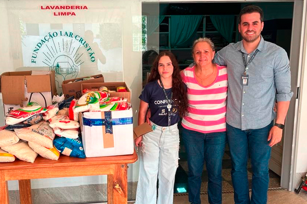 Lar Cristão recebe alimentos arrecadados no Arraiá Epic